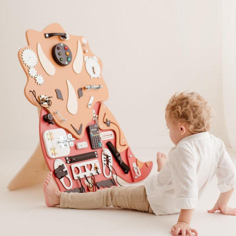 Le busy board: mon avis de maman