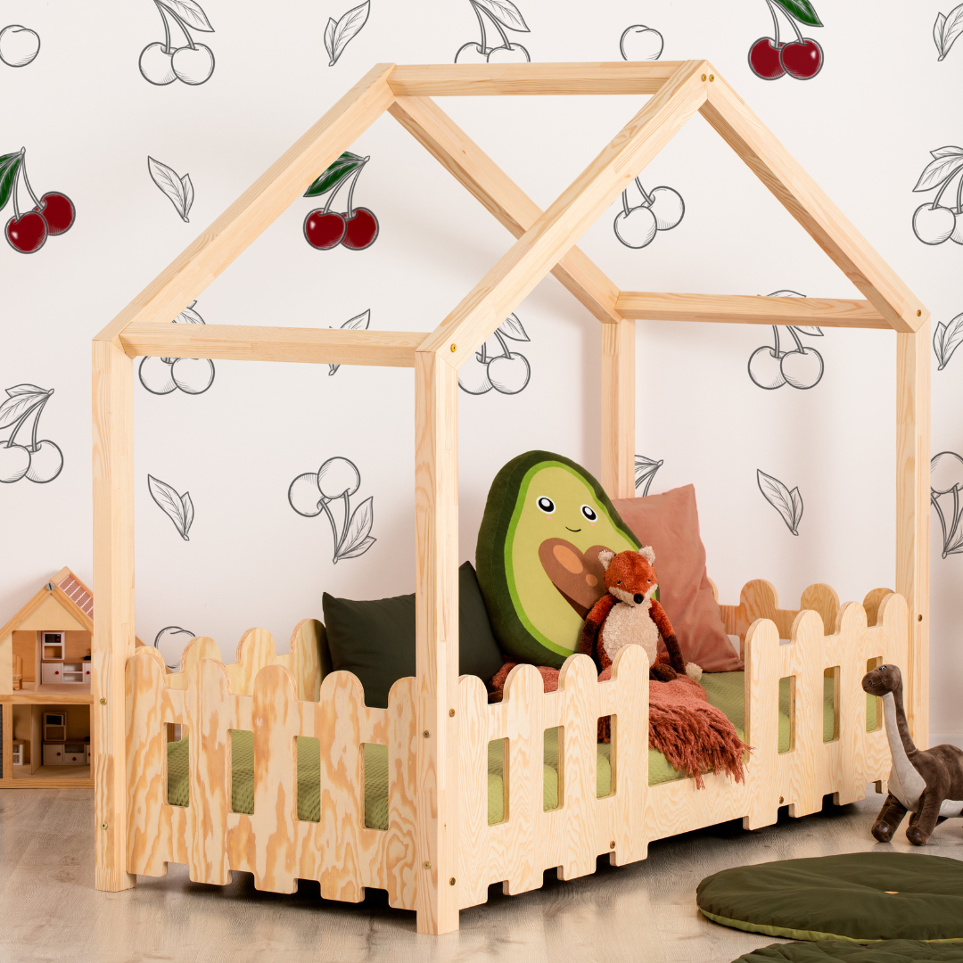 Lit cabane Montessori avec barrière 70x140cm