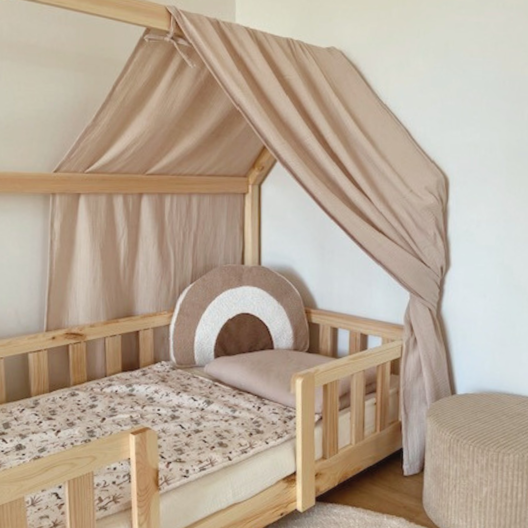 Beige cabana hemelbed