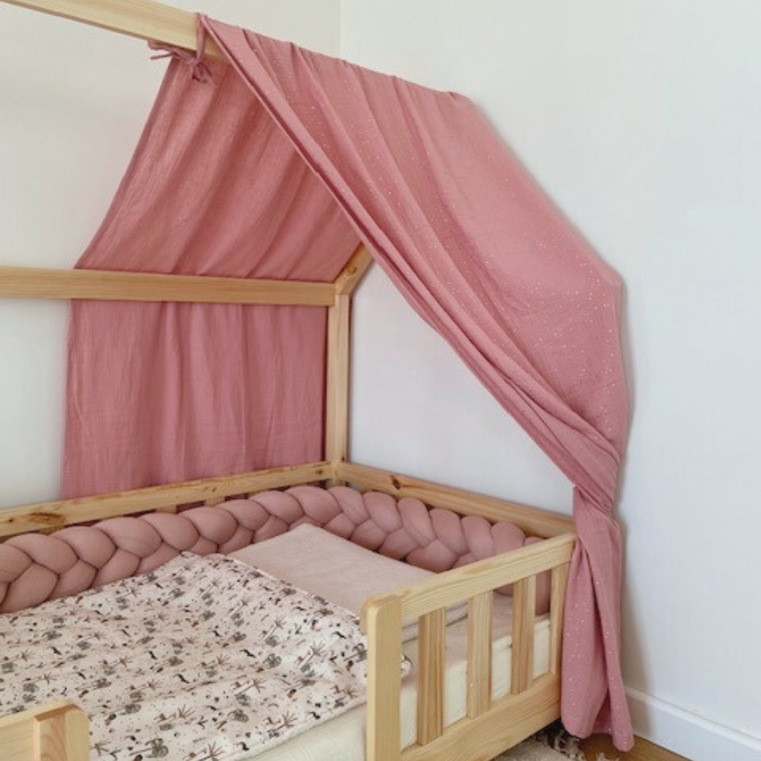 Roze cabana hemelbed met gouden stippen