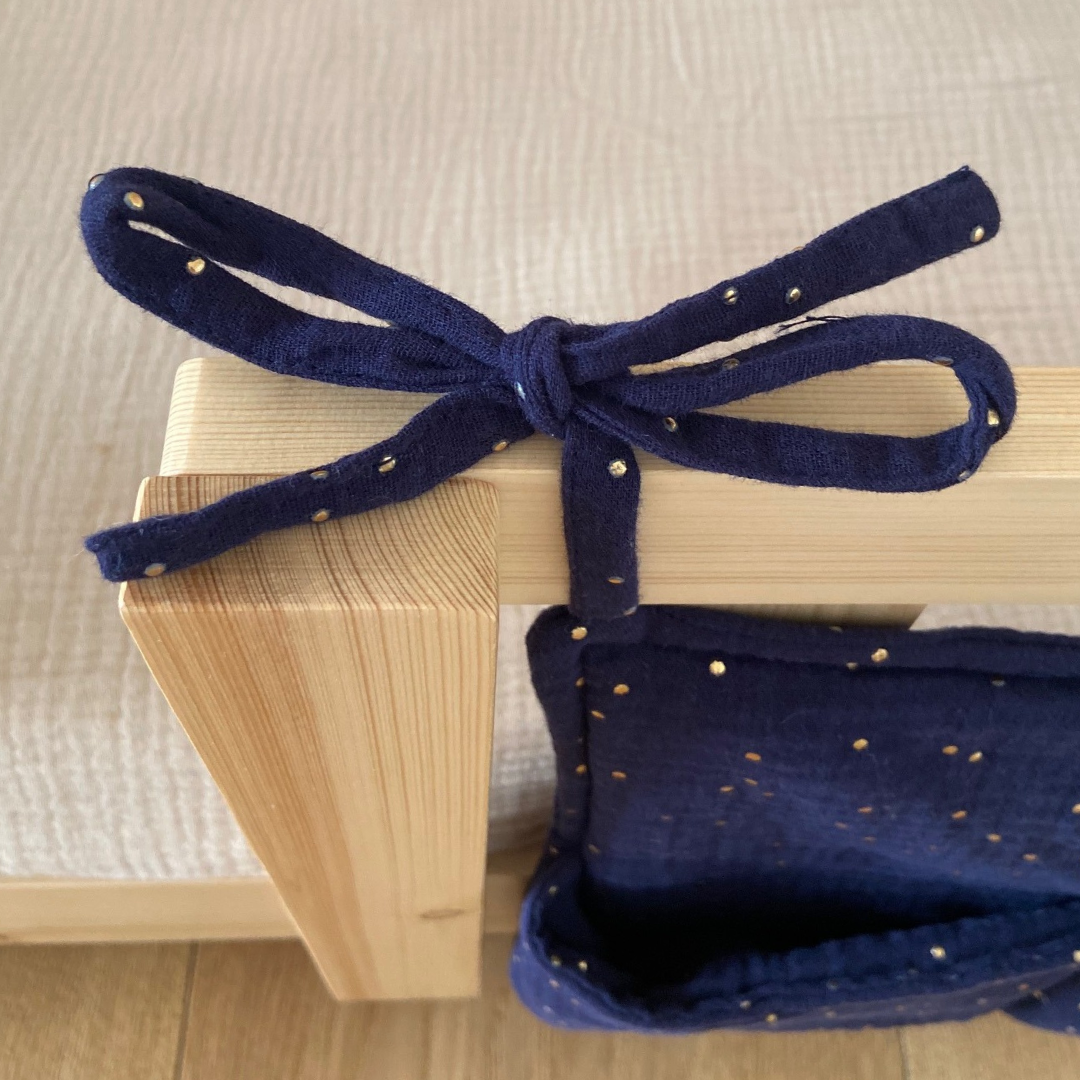 Pochette de rangement lit - Bleu nuit pois dorés