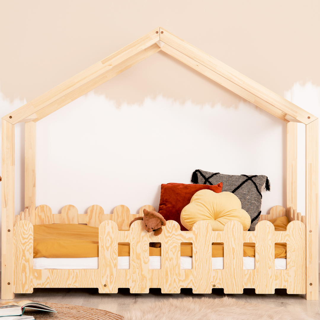 Lit cabane Montessori avec barrière 70x140cm