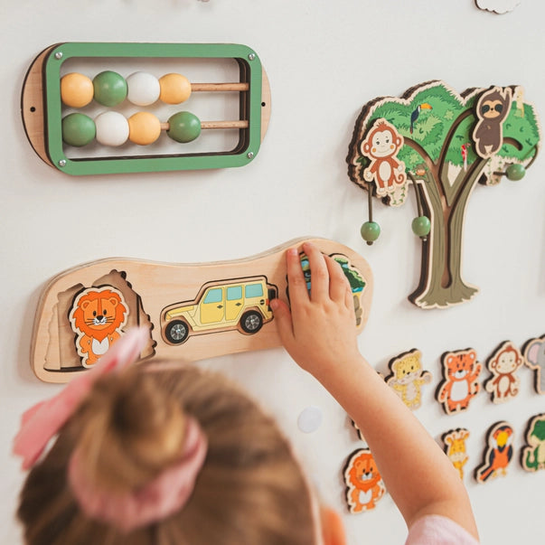 Veel onderdelen voor Busy Board DIY Zoo