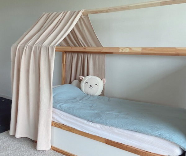 Ciel de lit cabane Rose pour lit Kura Ikea –