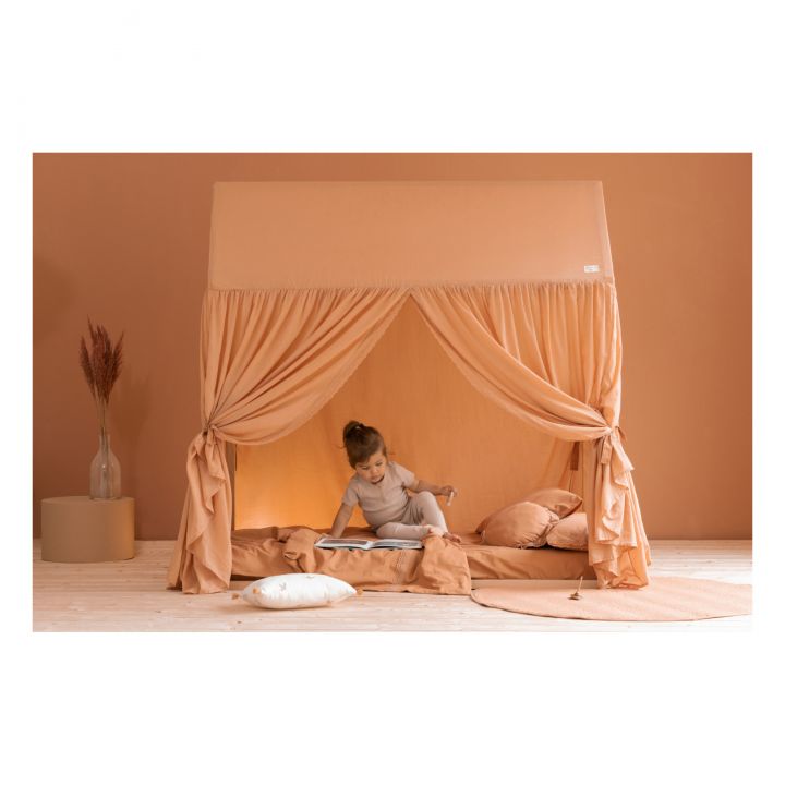 Montessori Nobodinoz terracotta kleur kajuitbed