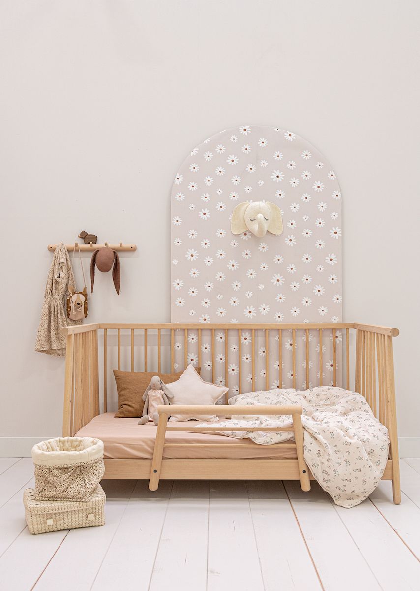 Papier peint chambre enfant Marguerites - Rose nude &amp; Blanc